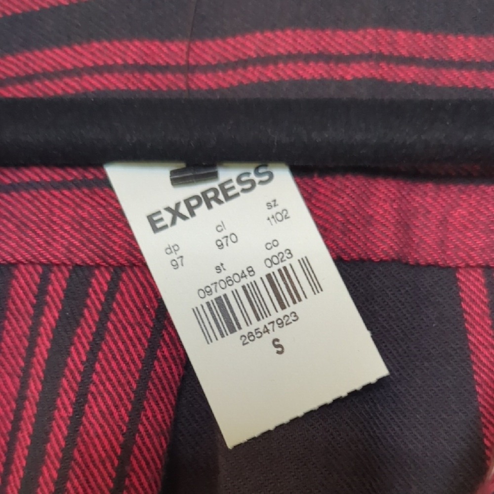 Express Women's Black and Red Plaid Button-Down Shirt Small - Picture 3 of 7